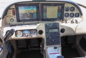 2004 Cirrus Sr22 G2 Forsale Airmart (1)