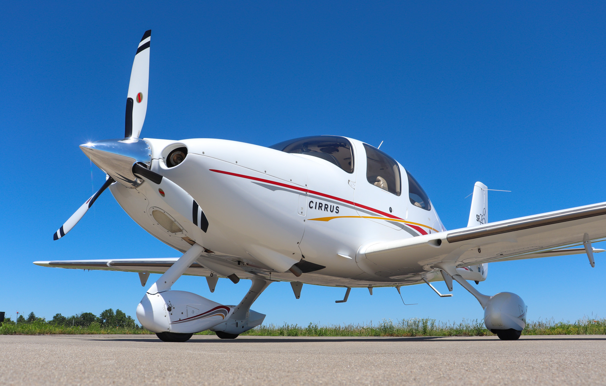 2004 Cirrus Sr22 G2 Forsale Airmart (10)