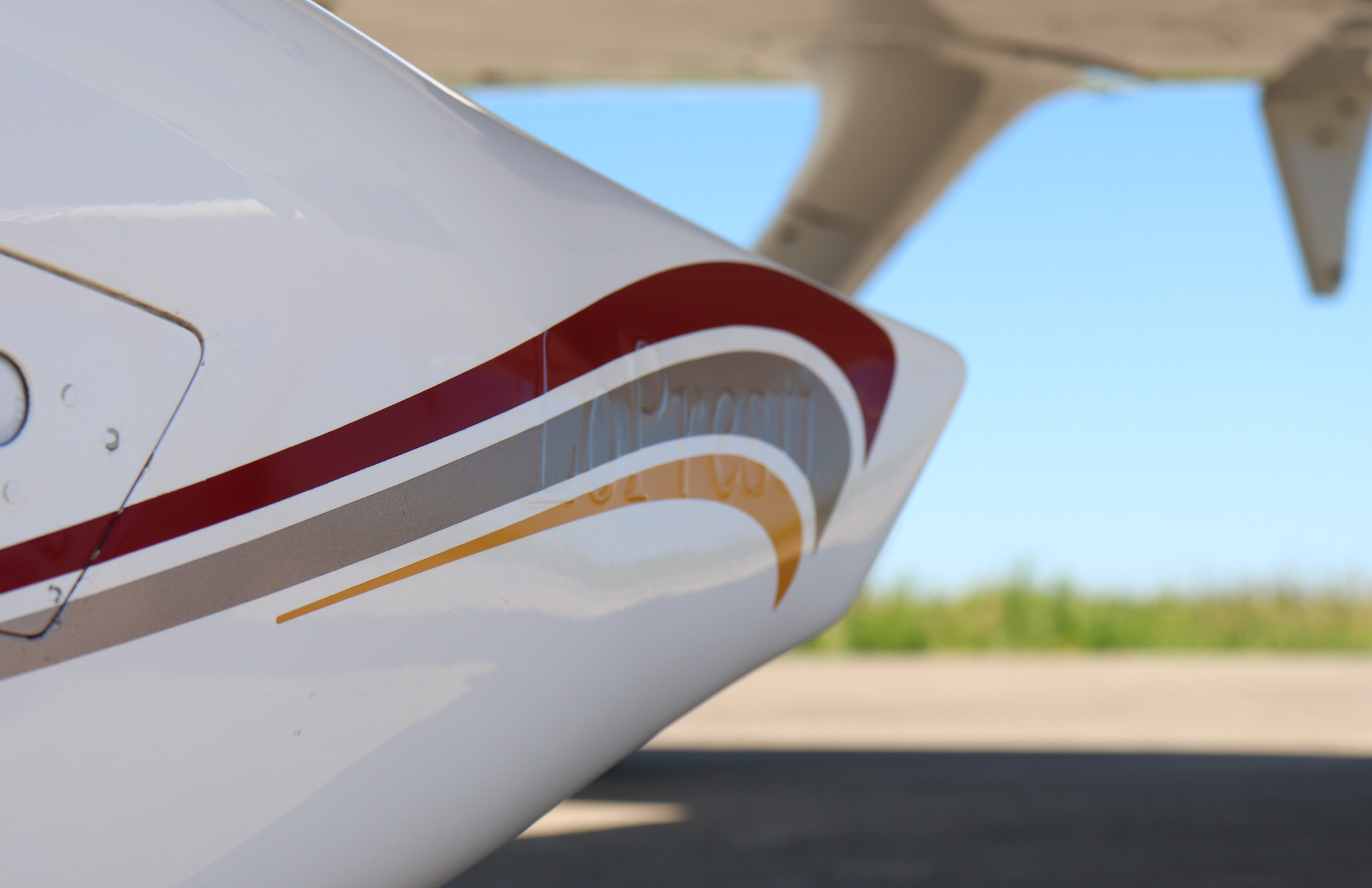 2004 Cirrus Sr22 G2 Forsale Airmart (7)