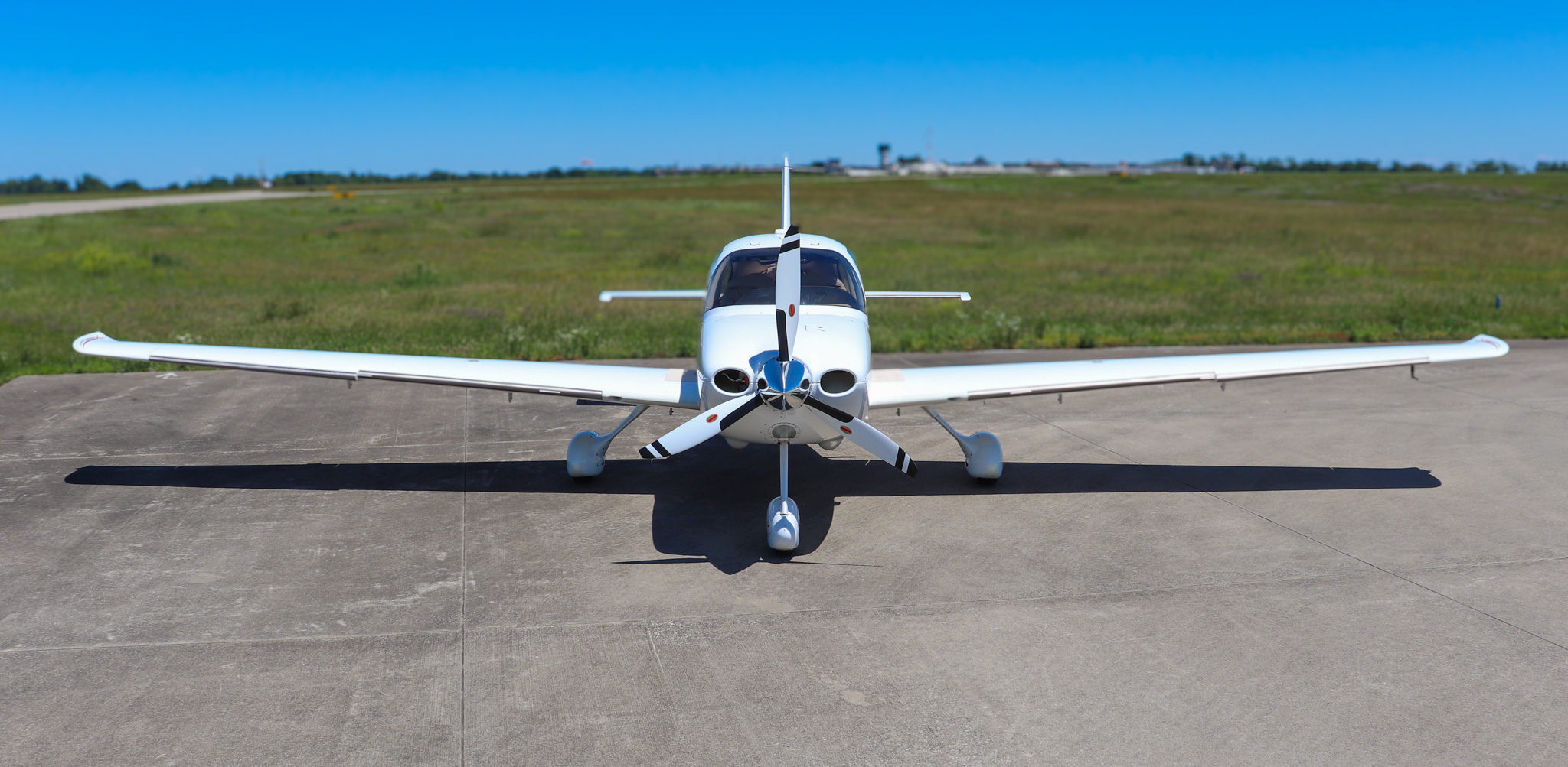 2004 Cirrus Sr22 G2 Forsale Airmart (8)