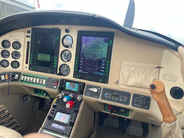 2004 Columbia 400 Forsale Airmart (13)