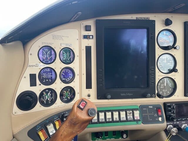 2004 Columbia 400 Forsale Airmart (9)