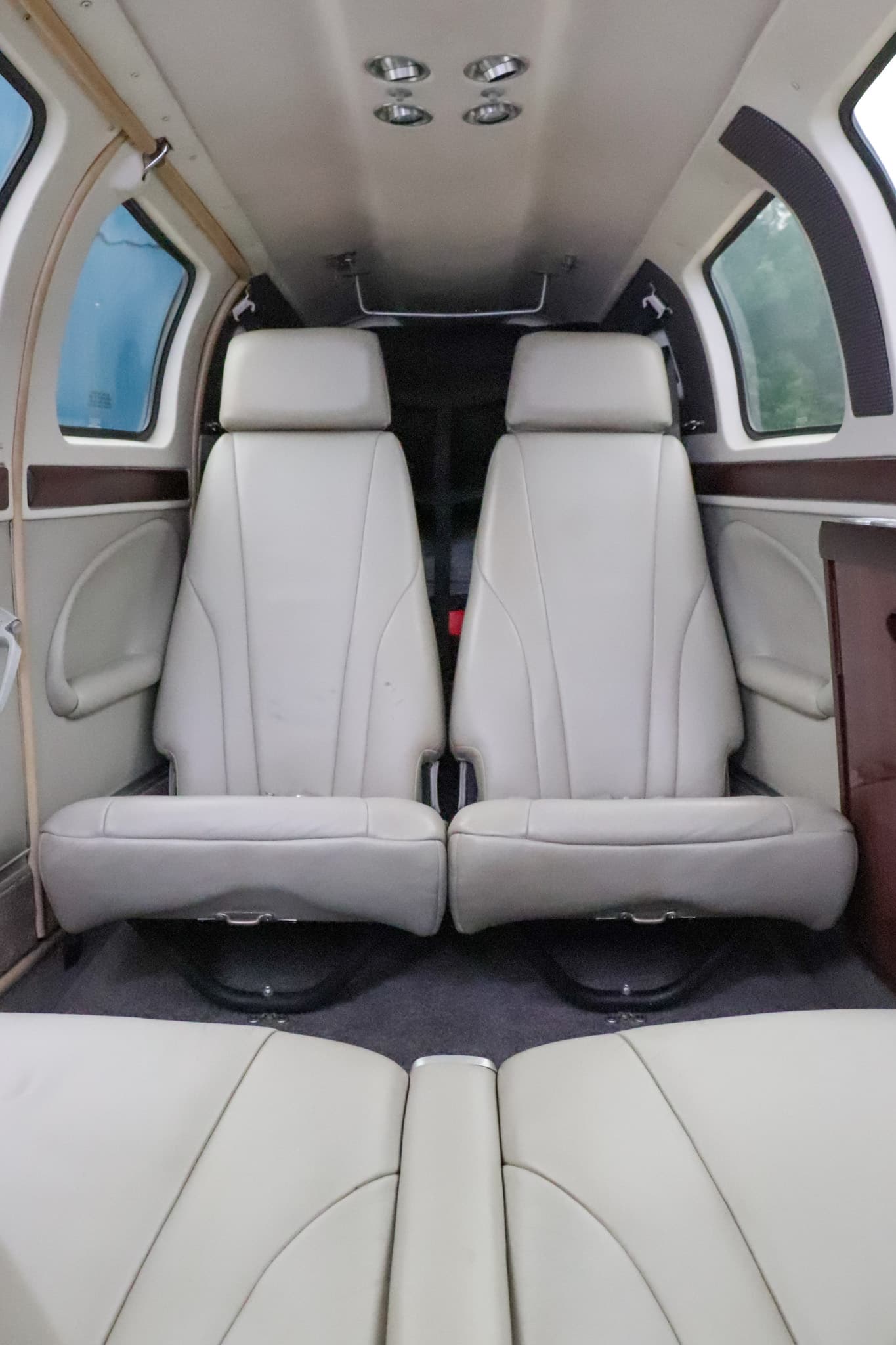 2007 Beechcraft G36 Tn Bonanza Forsale Airmart (12)