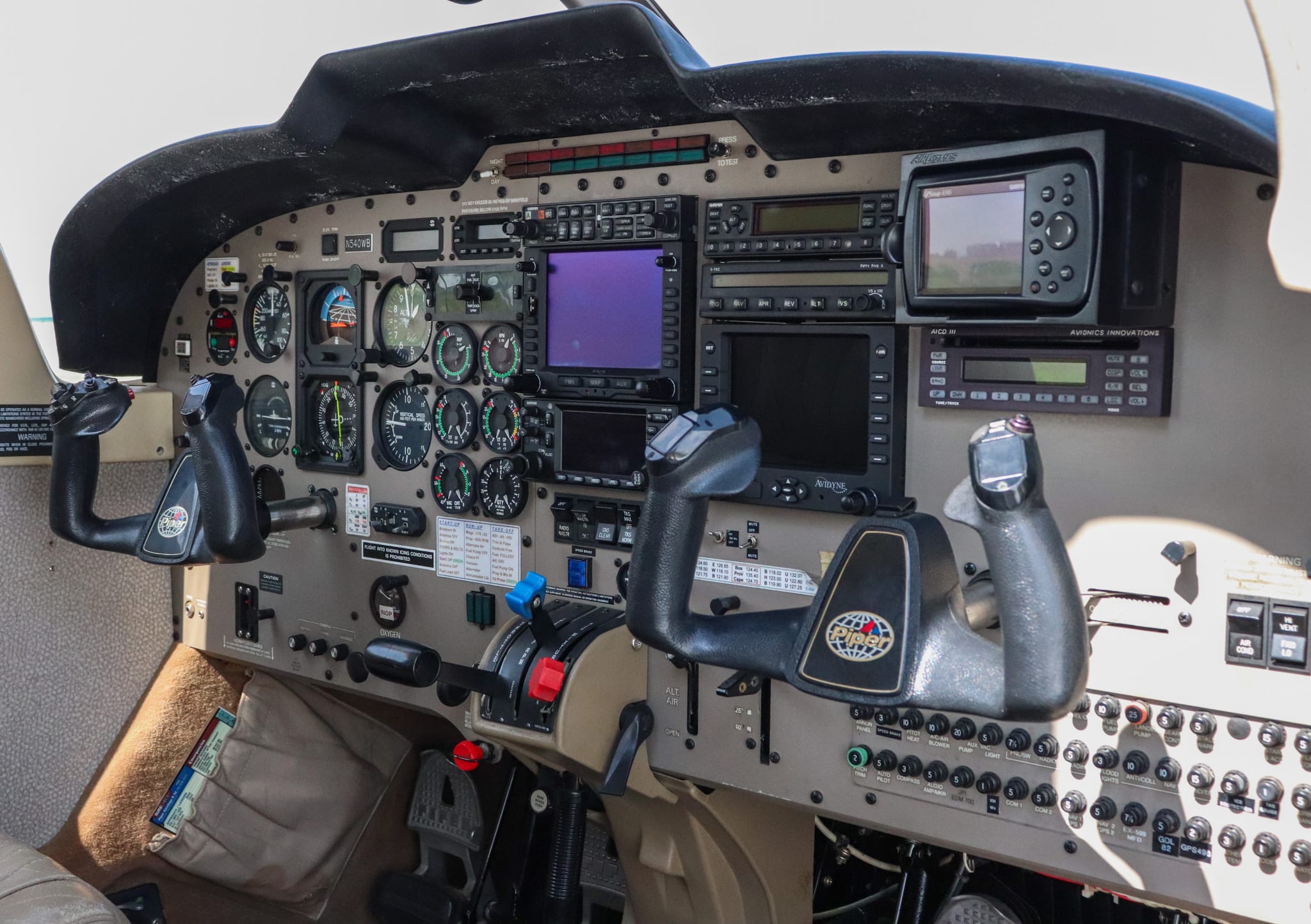 2002 Piper Saratoga Iitc Forsale Airmart (6)