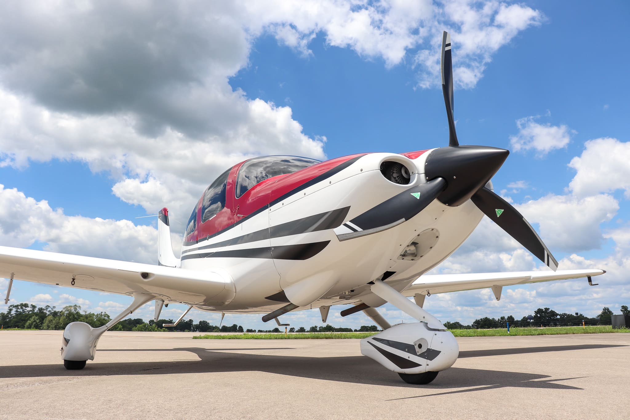 2004 Cirrus Sr20g2 Forsale Airmart6