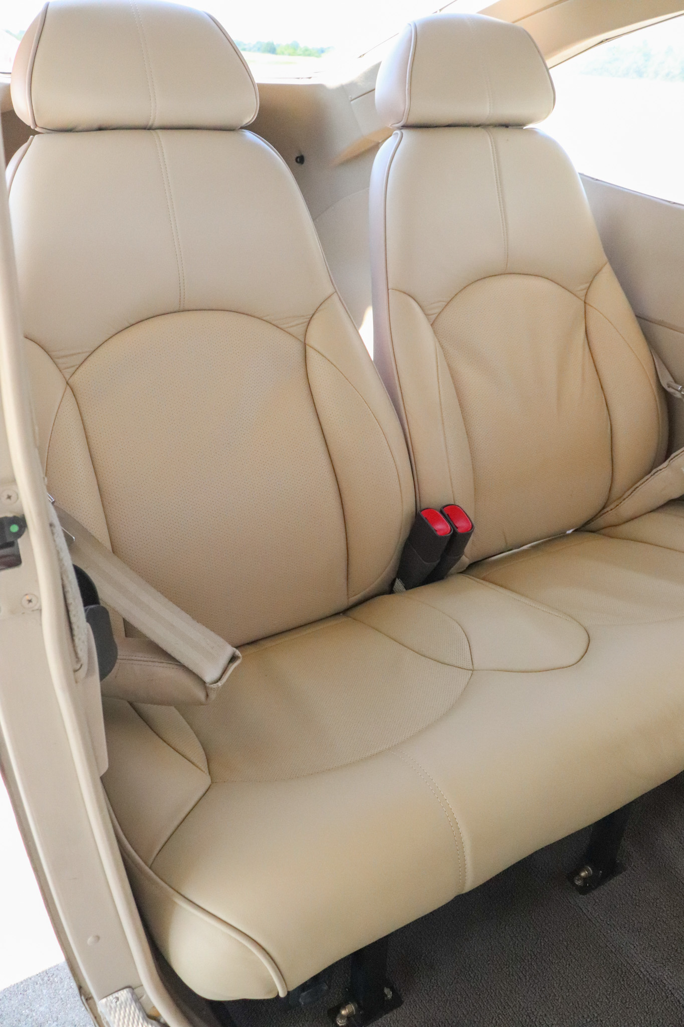 2007 Cessna 182t Skylane Forsale Airmart (3)