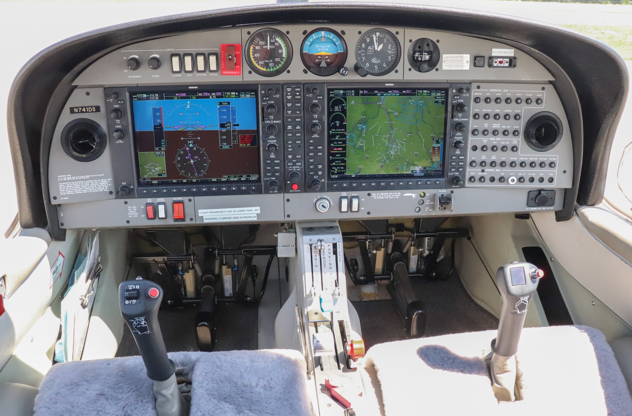 2007 Diamond Da40 Forsale Airmart (1)
