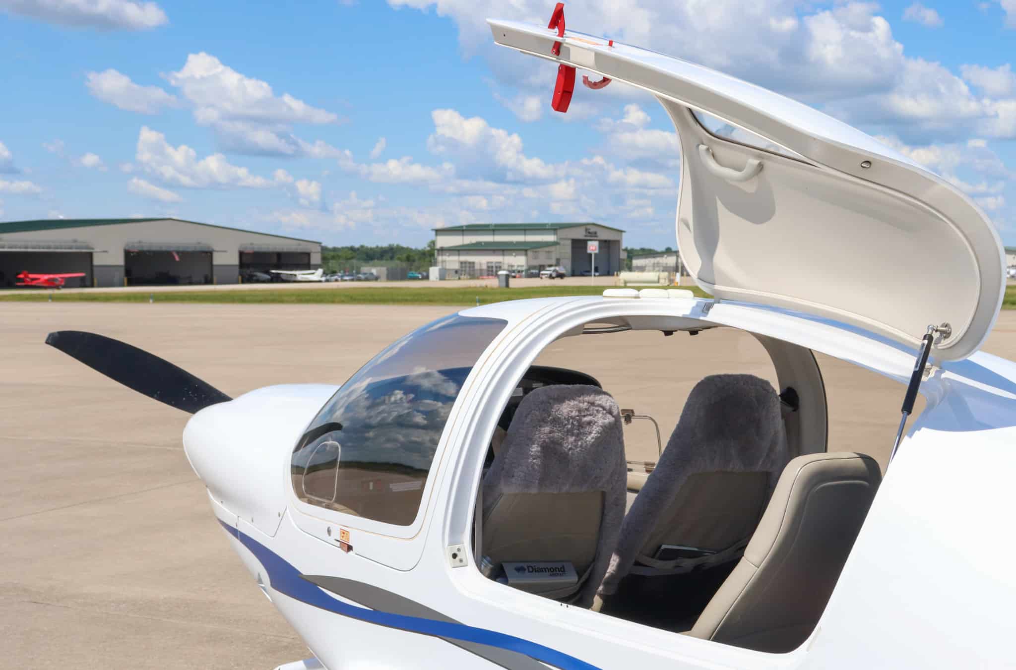 2007 Diamond Da40 Forsale Airmart (9)
