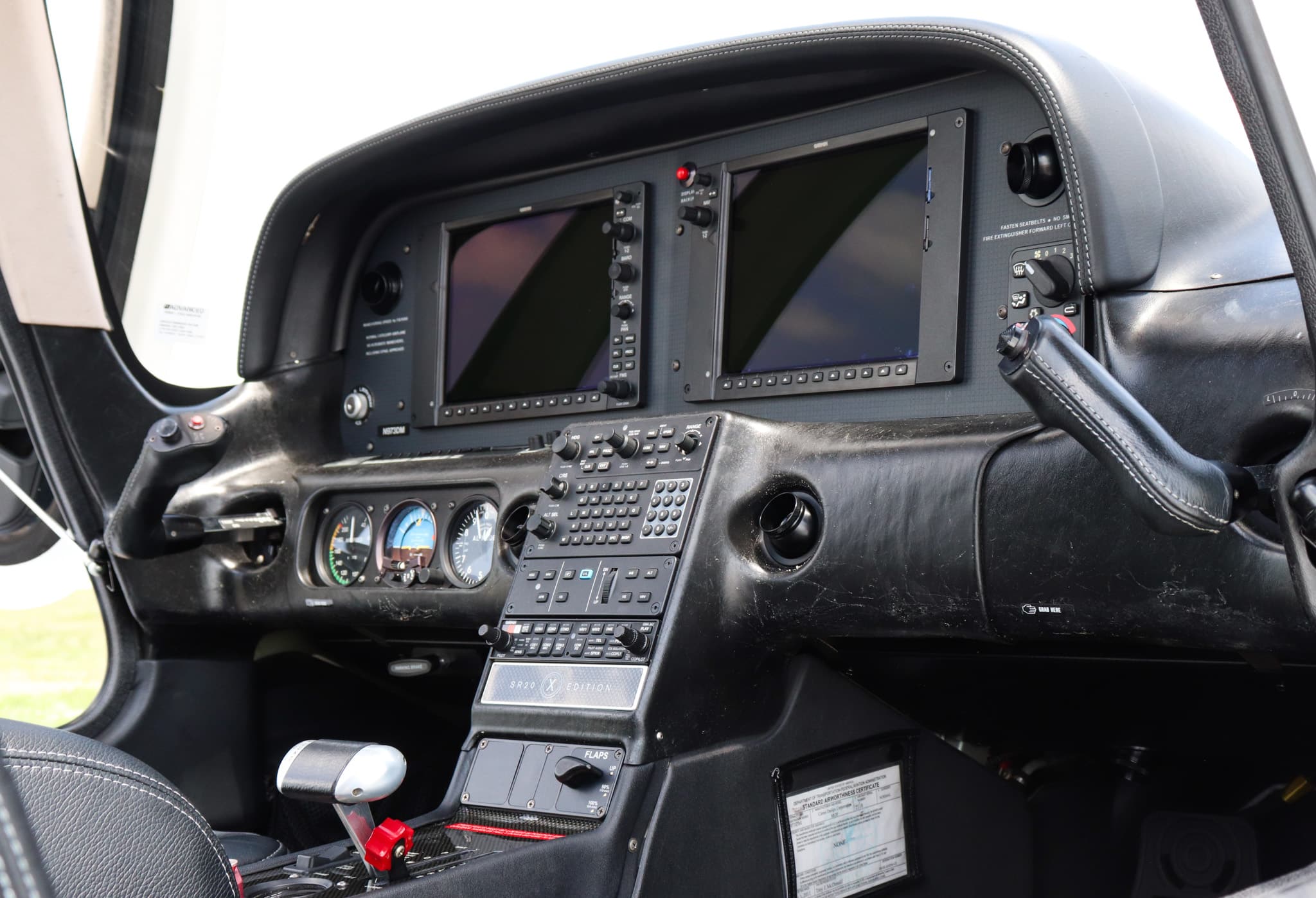 2011 Cirrus Sr20 G3 Forsale Airmart (2)