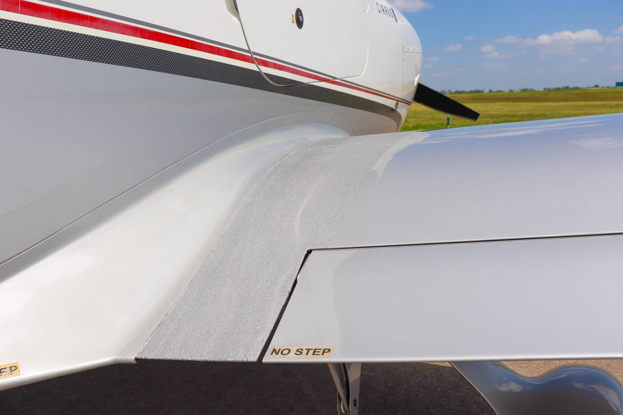 2011 Cirrus Sr20 G3 Forsale Airmart (23)
