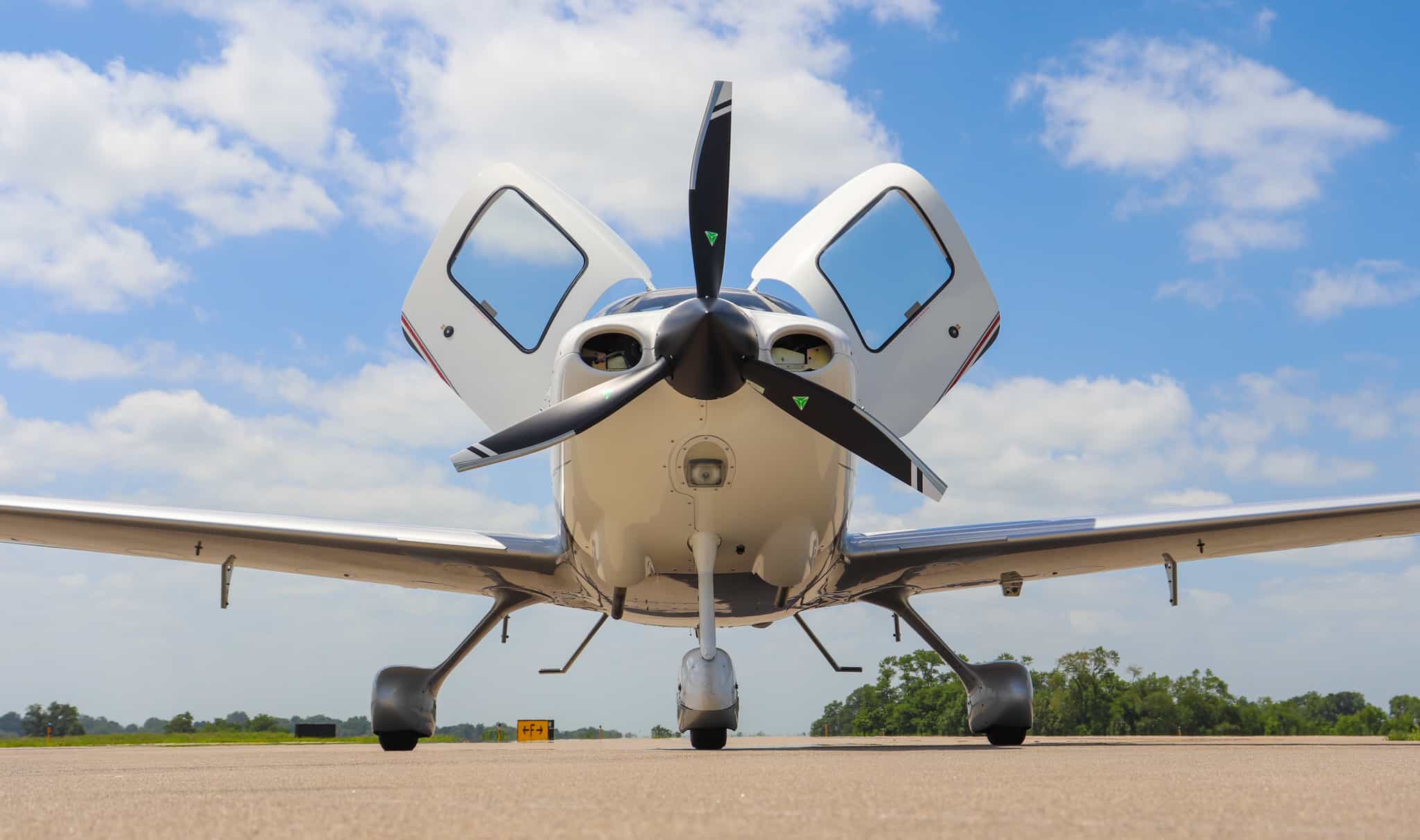 2011 Cirrus Sr20 G3 Forsale Airmart (7)