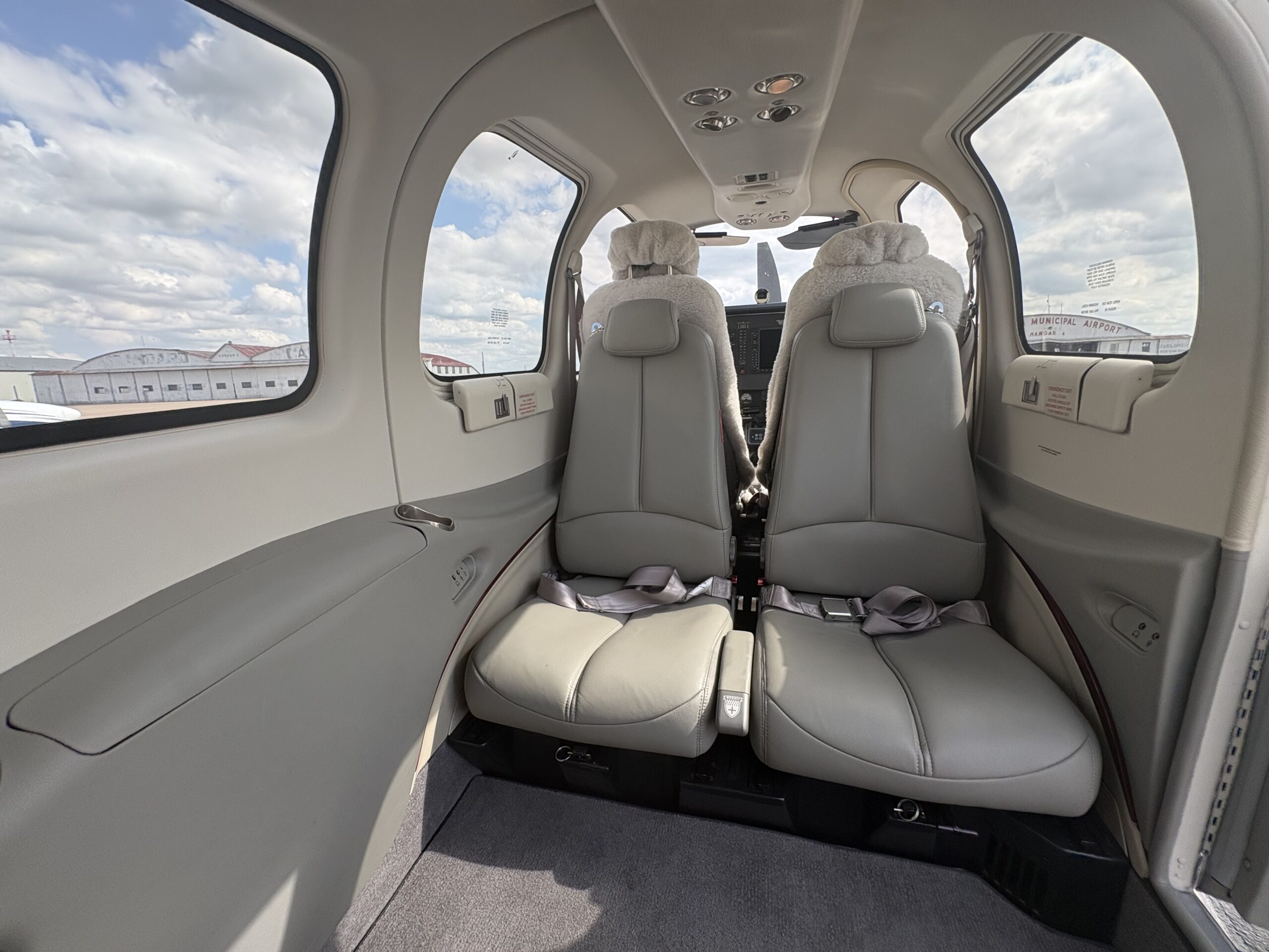 2016 Beechcraft G36bonanza Forsale Airmart10