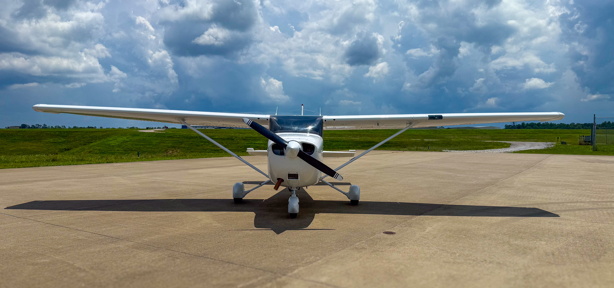 2002 Cessna 172s Skyhawksp Forsale Airmart12
