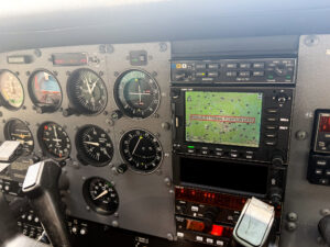 2002 Cessna 172s Skyhawksp Forsale Airmart4