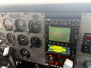 2002 Cessna 172s Skyhawksp Forsale Airmart5