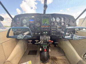 1963 Piper Aztec Forsale Airmart (1)