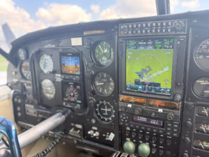 1963 Piper Aztec Forsale Airmart (7)