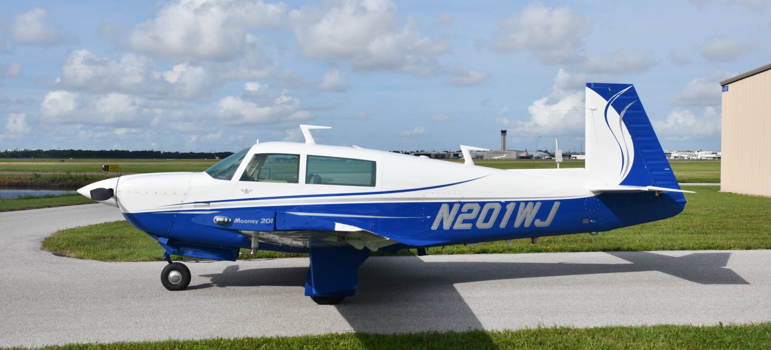 1977 Mooney M20j Forsale Airmart10