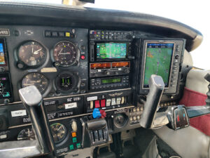 1977 Piper Turbo Arrow Iii Forsale Airmart (6)