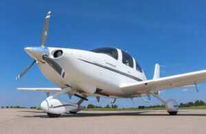 2001 Cirrus Sr20 Forsale Airmart (10)