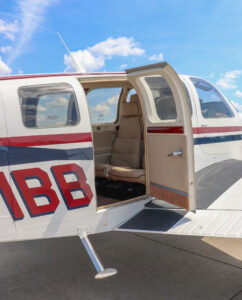 2000 Beechcraft A36 Bonanza Forsale Airmart (8)