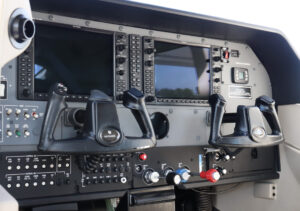 2023 Cessna 182t Skylane Forsale Airmart (2)
